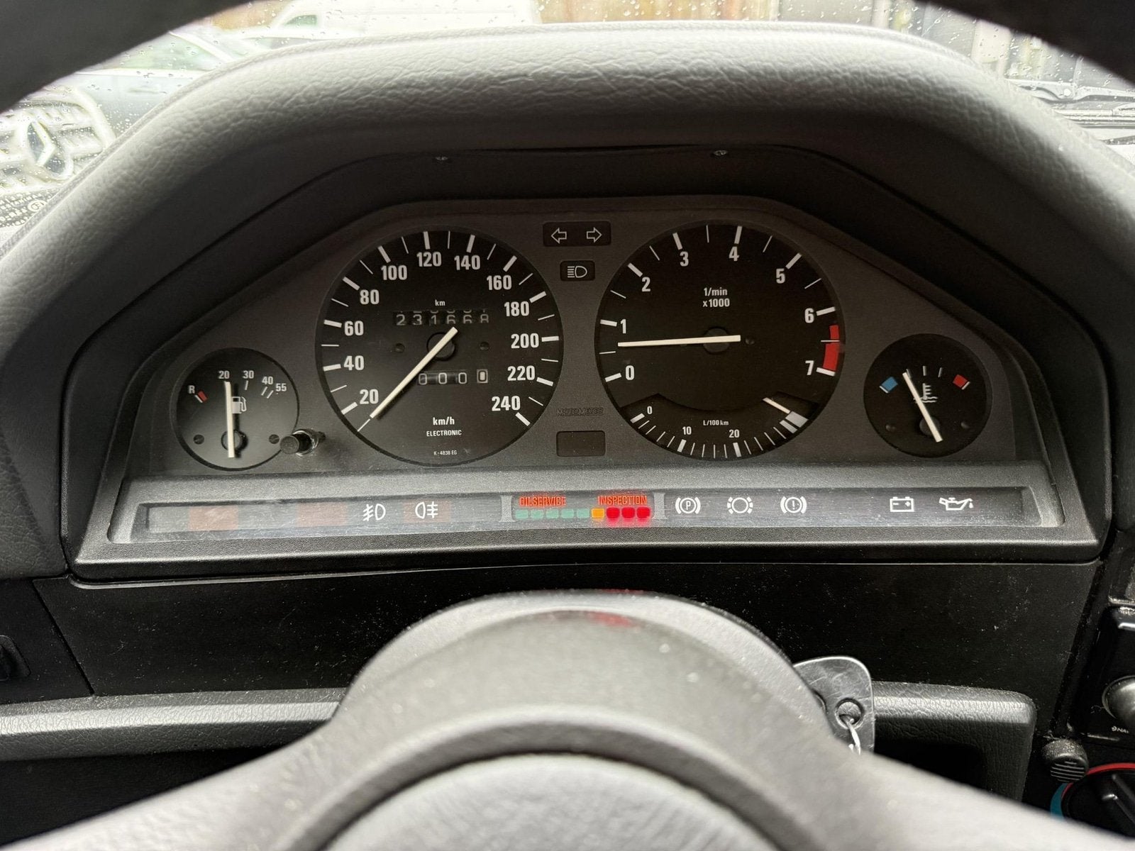 BMW 3 Serie 325i (bj 1985), foto 12