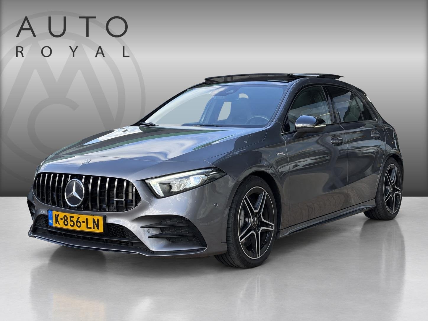 Mercedes-Benz A-klasse AMG 35 4MATIC Premium PANORAMADAK | S, Auto's, Automaat, Euro 6, Leder en Stof, 14 km/l