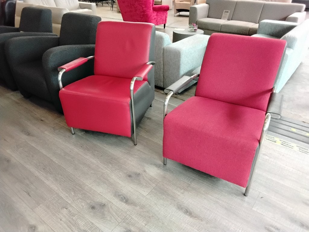 Nieuw! (hoek)banken, stoelen/fauteuils. Second Life Wolvega, Ophalen, Zo goed als nieuw, Leer, Minder dan 150 cm