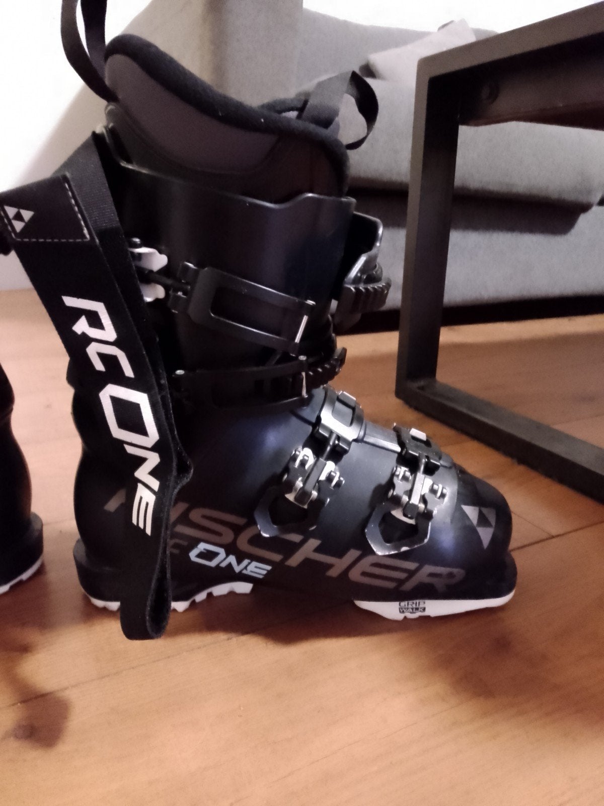 Fischer RC One skischoenen - Zo goed als nieuw, Sport en Fitness, Fischer, Schoenen, Ophalen of Verzenden, Zo goed als nieuw