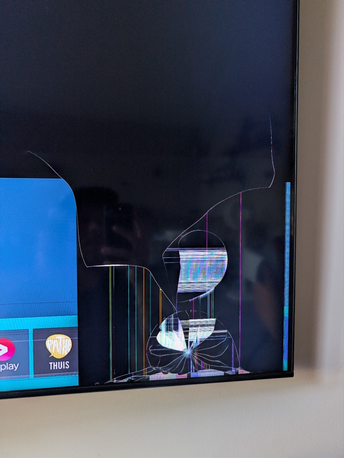 Samsung Smart TV met gebroken scherm - voor onderdelen, Ophalen, Samsung, Smart TV, 100 cm of meer