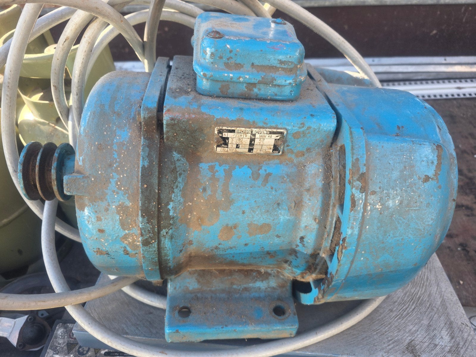 Brown Boveri Elektromotor met schakelaar