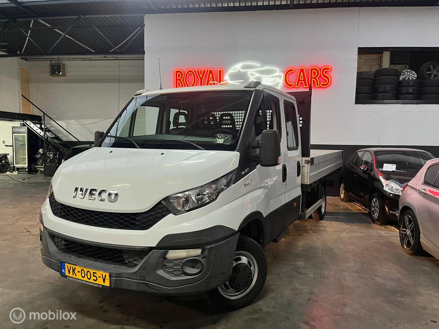 Iveco Daily 35C14ND 3.0 410 CNG Aardgas Benzine/ Laadbak, 136 pk, Gebruikt, Euro 6, 4 cilinders