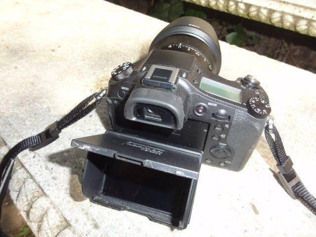 Foto 4 van Sony DSC - RX10 M2 als splinternieuw