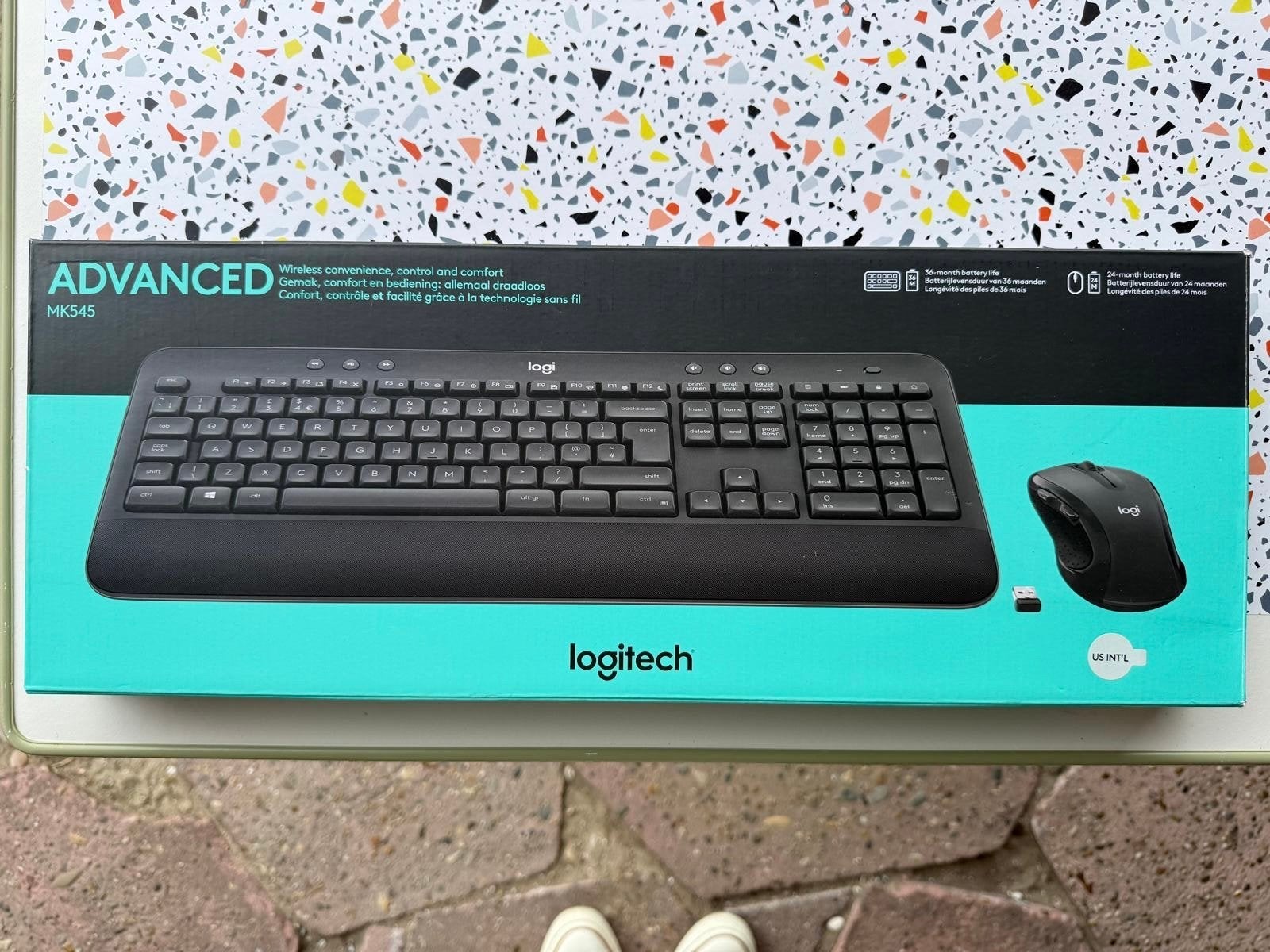 Logitech MK545 Advanced Draadloos Toetsenbord en Muis Set, Computers en Software, Toetsenborden, Zo goed als nieuw, Qwerty, Draadloos