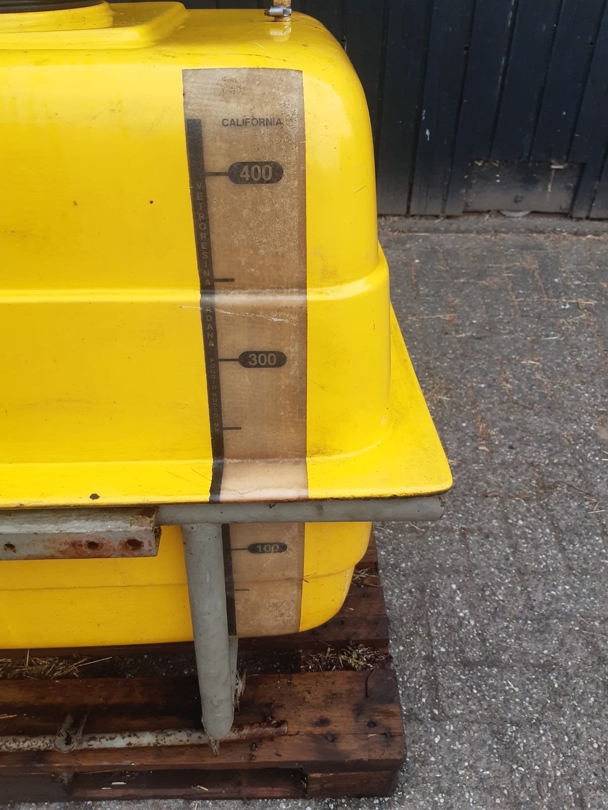 spuittank 400 liter op frame, Auto diversen, Auto-accessoires, Gebruikt, Ophalen