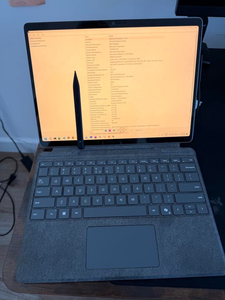 Microsoft Surface Laptop pro 11, Qwerty, Ophalen of Verzenden, Zo goed als nieuw, SSD