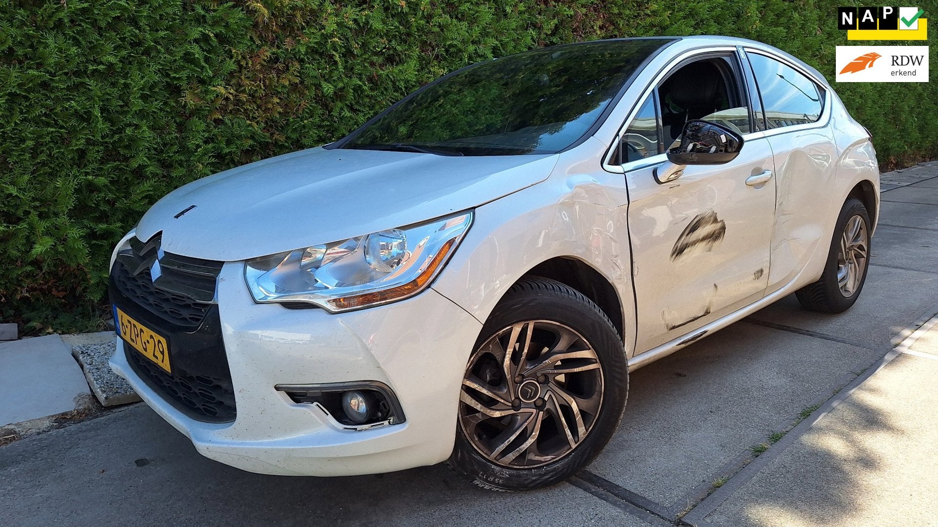 Citroen DS4 1.6 VTi So Chic, Auto's, Citroën, Euro 5, Gebruikt, 4 cilinders, Wit