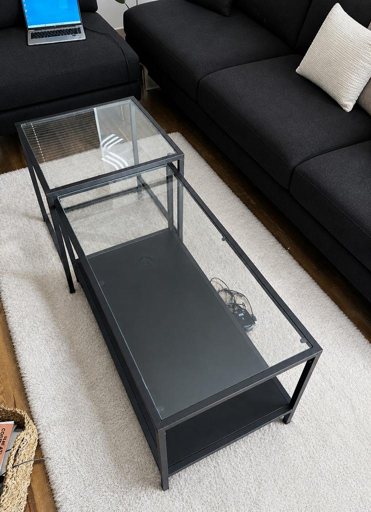 IKEA VITTSJÖ Bijzettafel Set van 2 - Zwart/Glas, Huis en Inrichting, Tafels | Salontafels, Minder dan 50 cm, Rechthoekig, 50 tot 100 cm