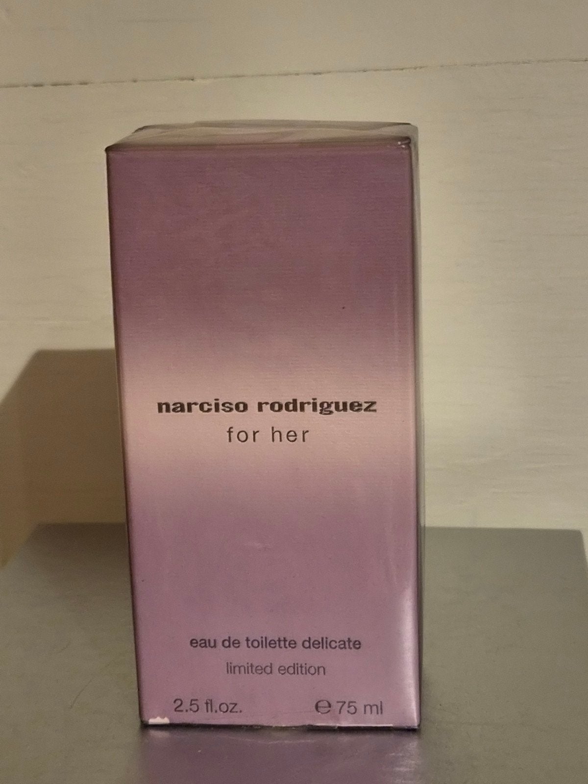 Narciso Rodriguez For Her Edt Delicate 75ml ZELDZAAM, Sieraden, Tassen en Uiterlijk, Uiterlijk | Parfum, Verzenden, Nieuw