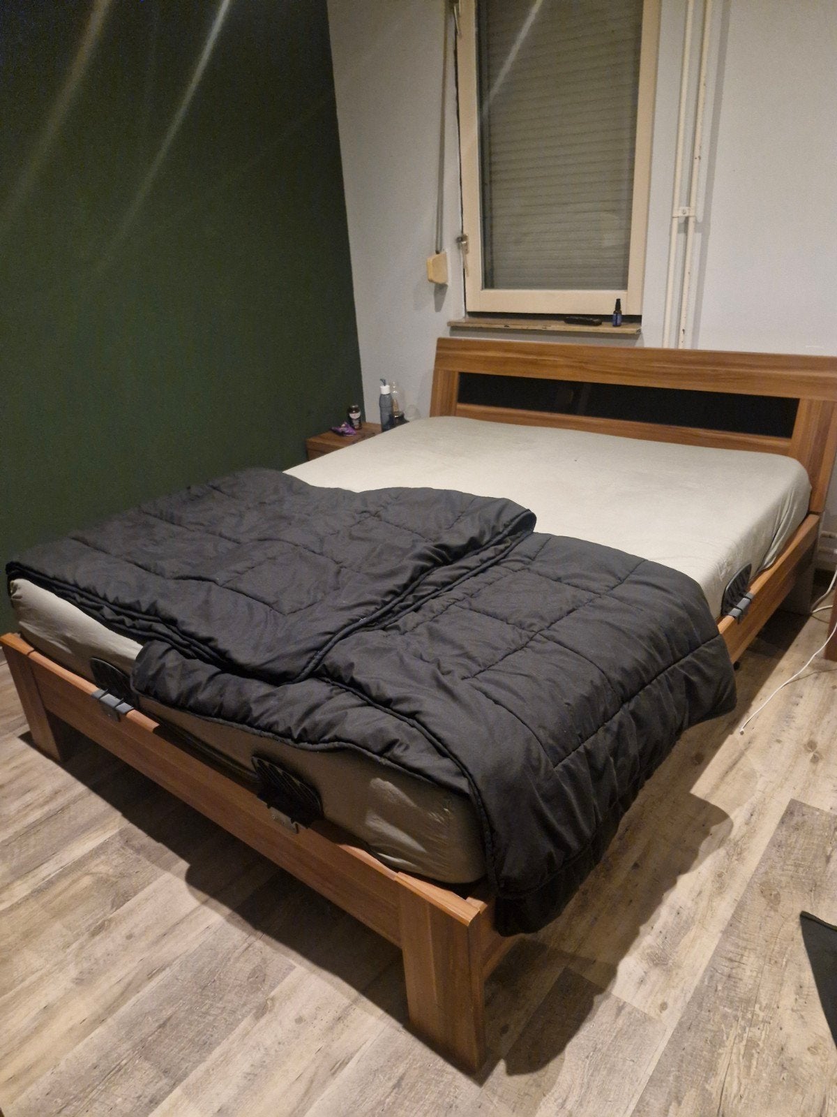 Houten bedframe 200cm x 160cm, Ophalen, Gebruikt, Bruin, Tweepersoons