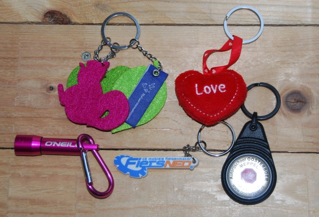 4  Sleutelhangers, Ophalen of Verzenden, Nieuw, Merk