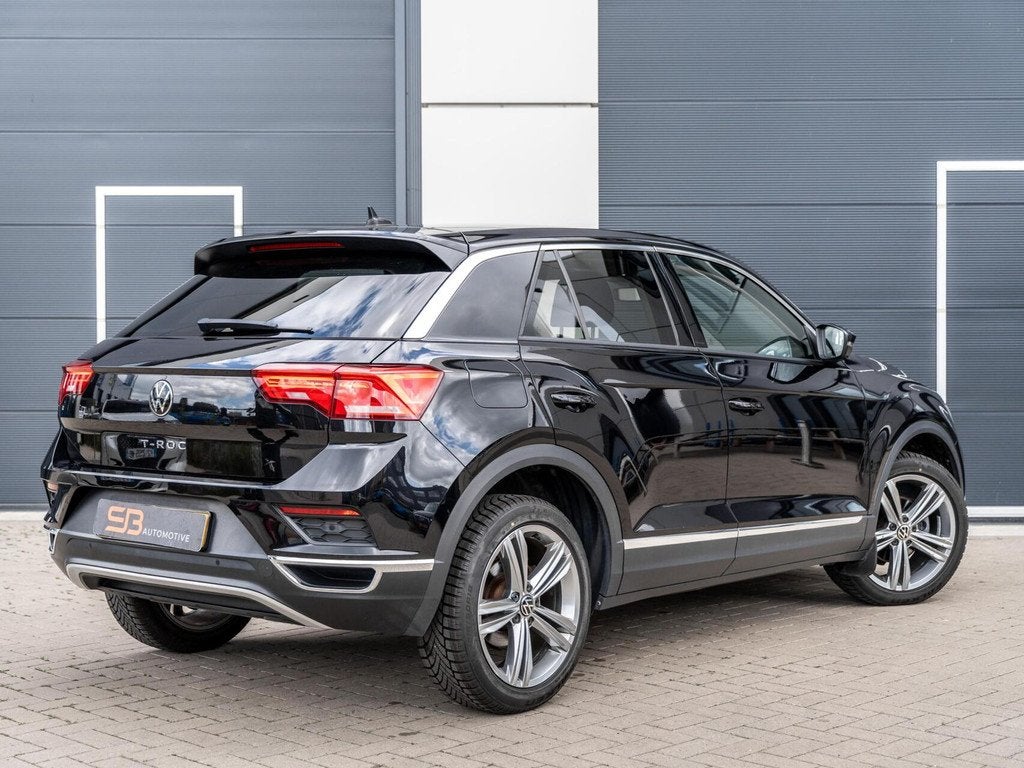 Volkswagen T-Roc 1.5 TSI Sport Business R Stoelverw|Cam|Vol!, Stof, 1498 cc, 4 cilinders, 150 pk