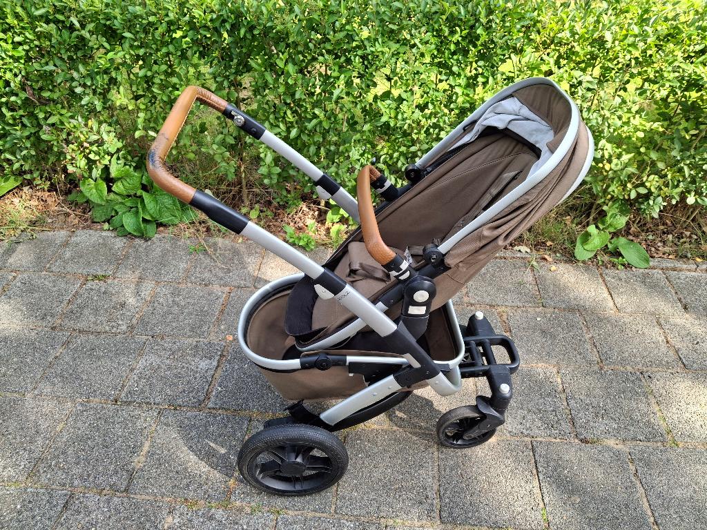 Joolz Geo kinderwagen met reiswieg, Kinderen en Baby's, Kinderwagens en Combinaties, Gebruikt, Verstelbare duwstang, Ophalen, Kinderwagen