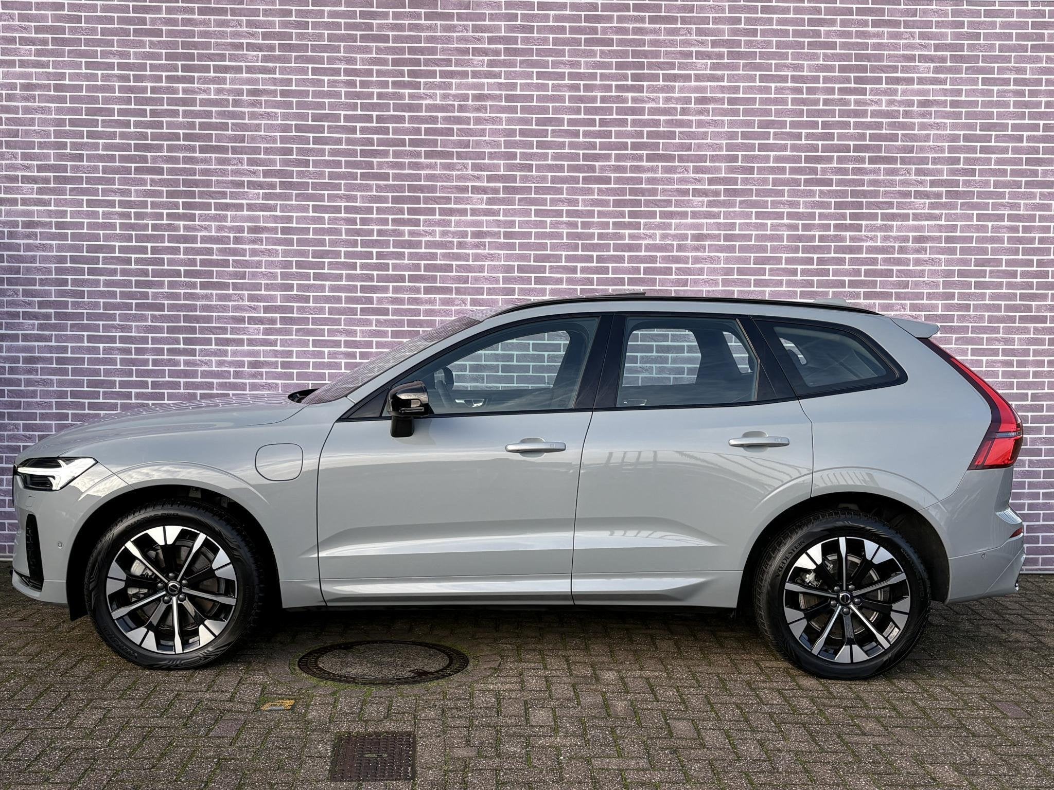 Volvo XC60 T6 350 pk Plug-in hybrid AWD Ultra Dark | SOH 100, Automaat, 12 maanden, Gebruikt, Euro 6
