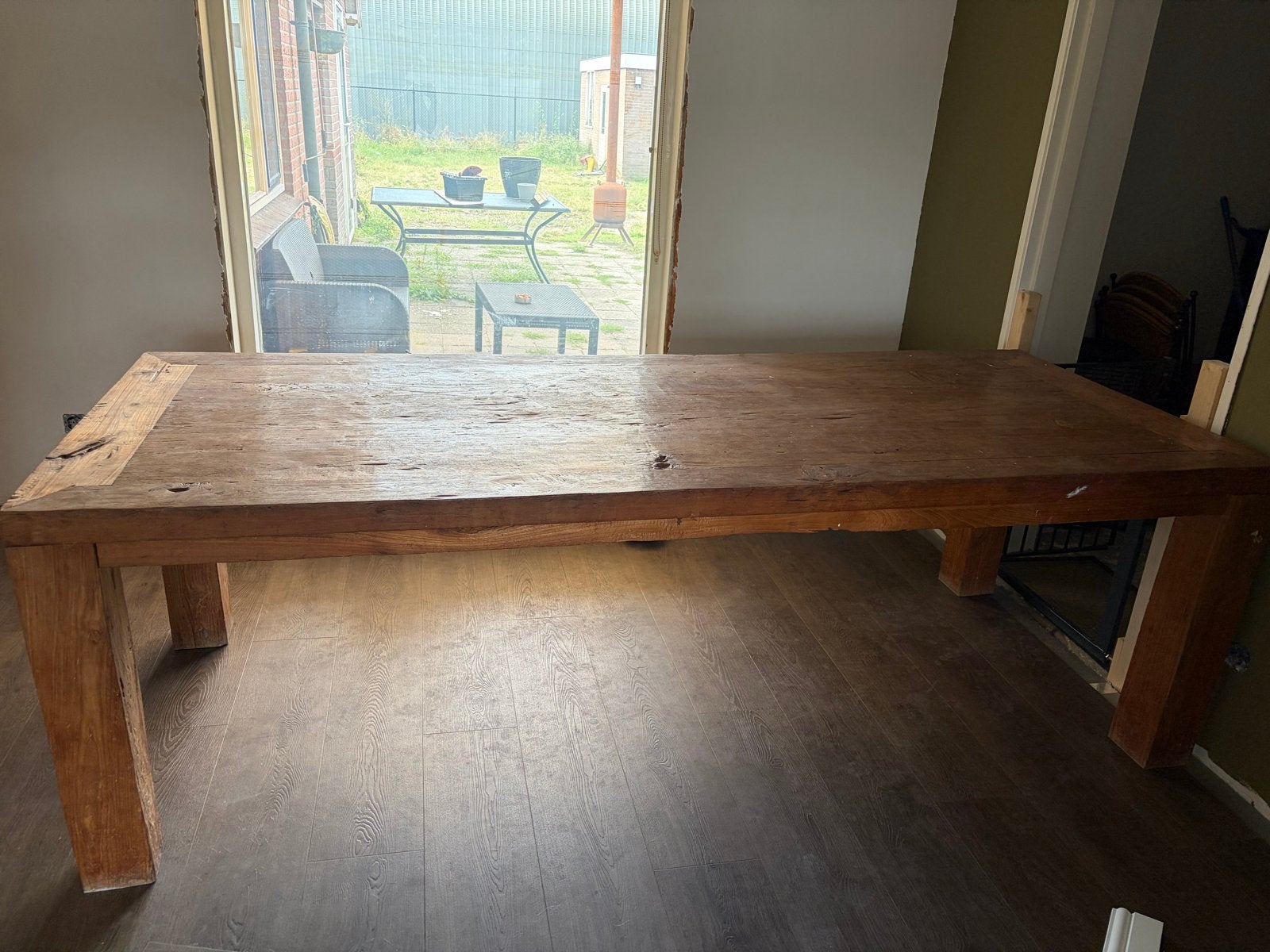 Robuuste houten eettafel, Huis en Inrichting, Ophalen, Gebruikt, 100 tot 150 cm, 200 cm of meer