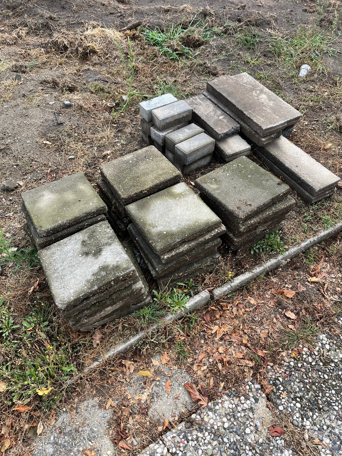 GRATIS 30x30 tegels, Tuin en Terras, Tegels en Klinkers, Ophalen, Gebruikt, Beton, Terrastegels