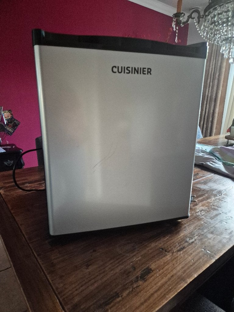 Koelkast Cuisinier tafelmodel 38 ltr, Ophalen, Zonder vriesvak, Minder dan 45 cm, Minder dan 85 cm