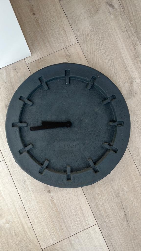 Klok Zuiver, Ophalen of Verzenden, Gebruikt, Analoog, Wandklok