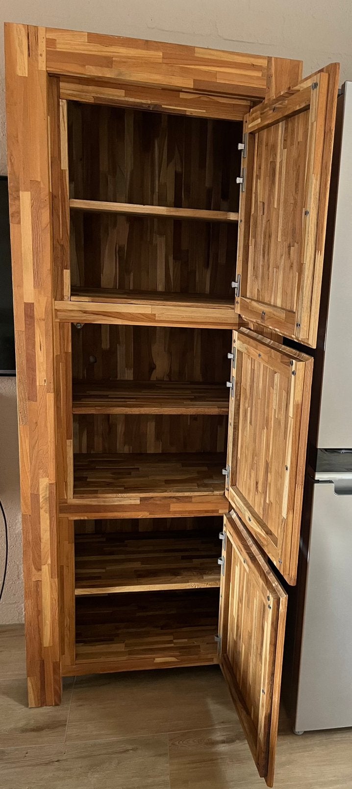Foto 5 van Eiken eettafel eiken tv meubel eiken boekenkast