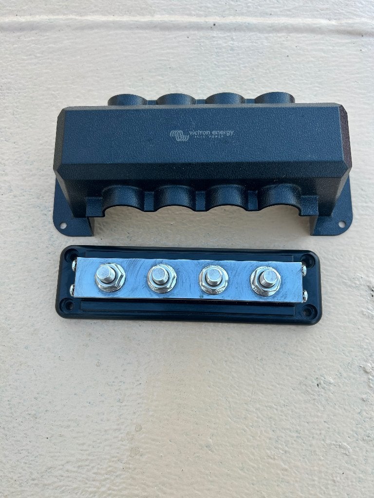 Victron busbar 600A, Ophalen of Verzenden, Nieuw, Kabel of Apparatuur