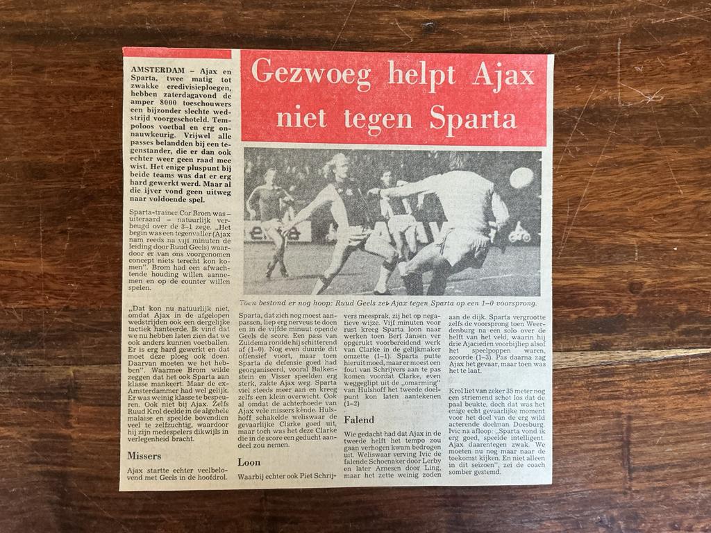 Voetbal krantenartikel Ajax Sparta september 1976 Geels, Verzamelen, Tijdschriften, Kranten en Knipsels, Knipsel(s), 1960 tot 1980