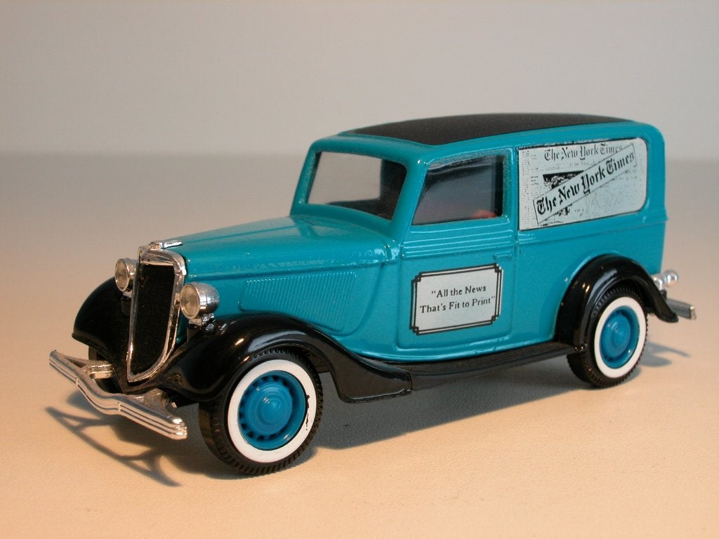 Solido 1/43, 1936 Ford V8 bestelwagen "NewYork Times", Ophalen of Verzenden, Nieuw, Auto, Solido