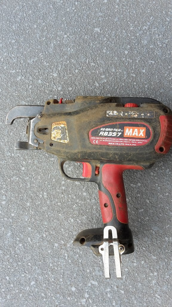Max Europe vlechtapparaat vlechtmachine RB397, Ophalen of Verzenden, Gebruikt