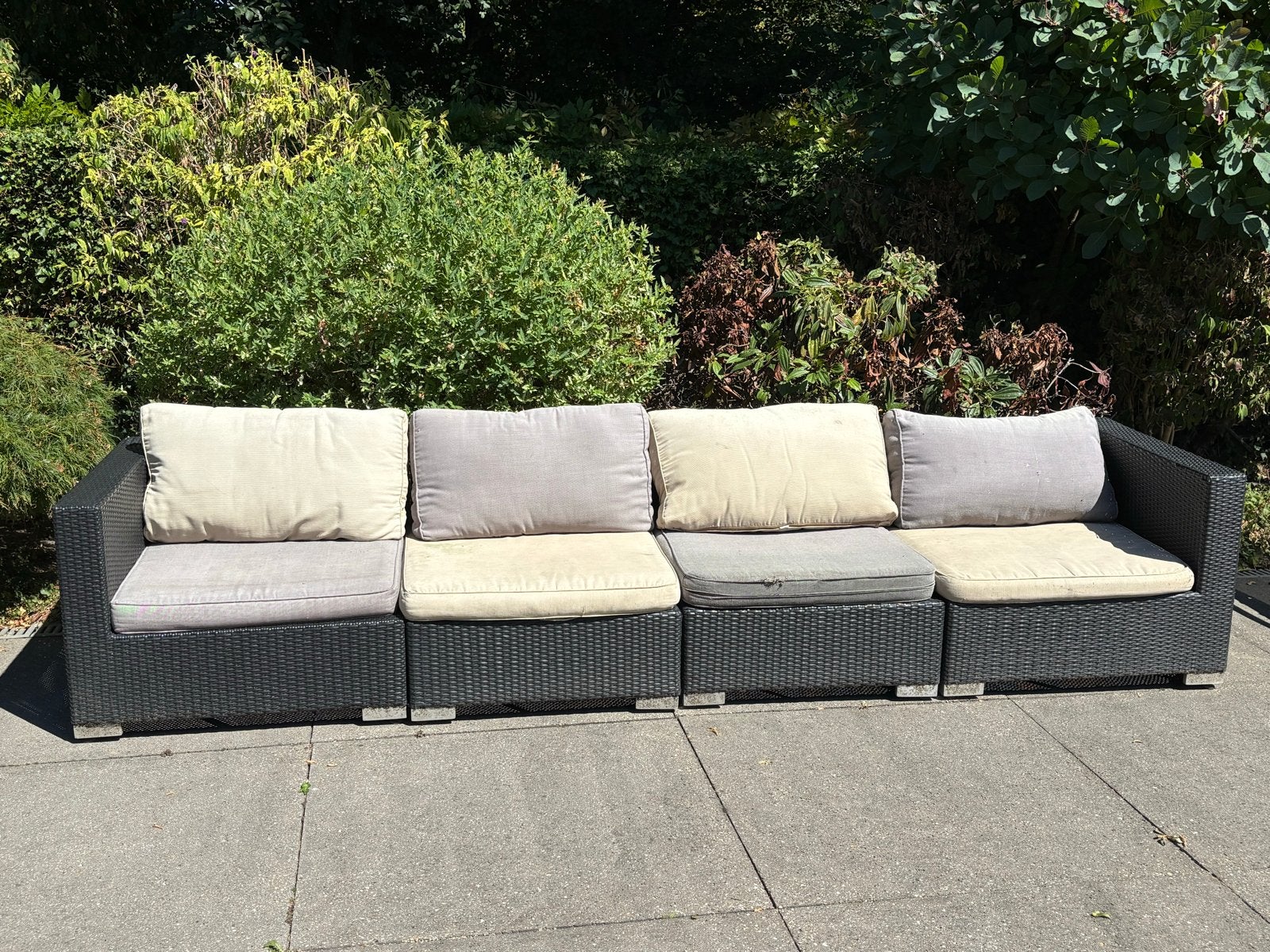 Wicker loungeset met 4 zitplaatsen - kussens aan vervanging, Ophalen, 4 zitplaatsen, Gebruikt, Loungeset