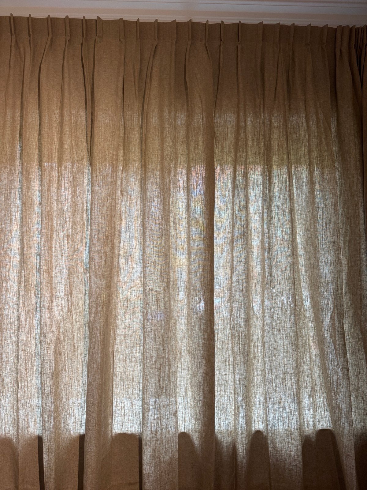 Lichtdoorlatende gordijnen - Bruin/Beige, Huis en Inrichting, Kwantum, Bruin, Nieuw, Ophalen of Verzenden