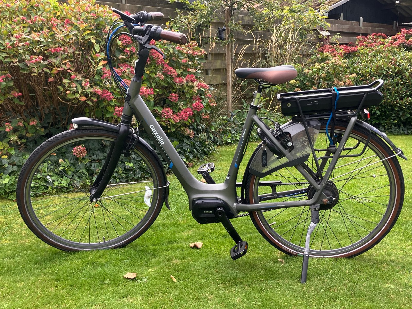 Gazelle Orange C310 | Shimano | Riemaandrijving| Accu stuk