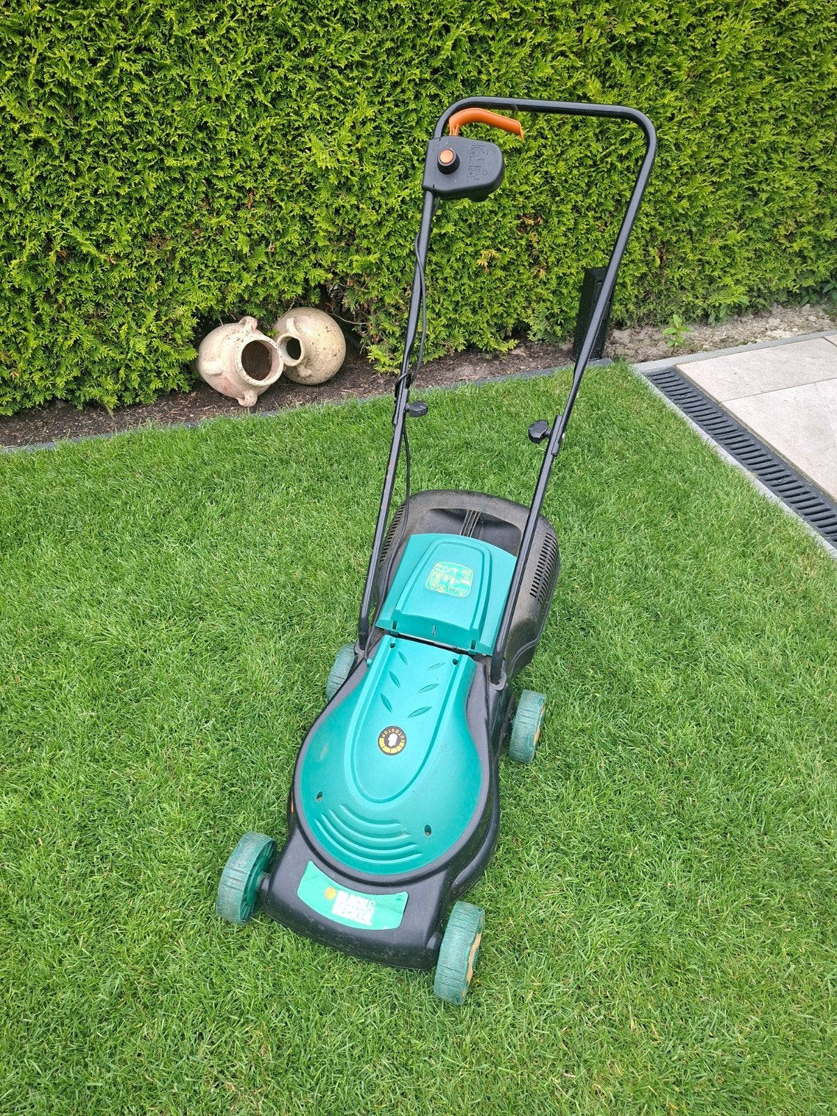 Black & Decker grasmaaier in goede staat, Ophalen, Cirkelmaaier, Gebruikt, Elektrische grasmaaier