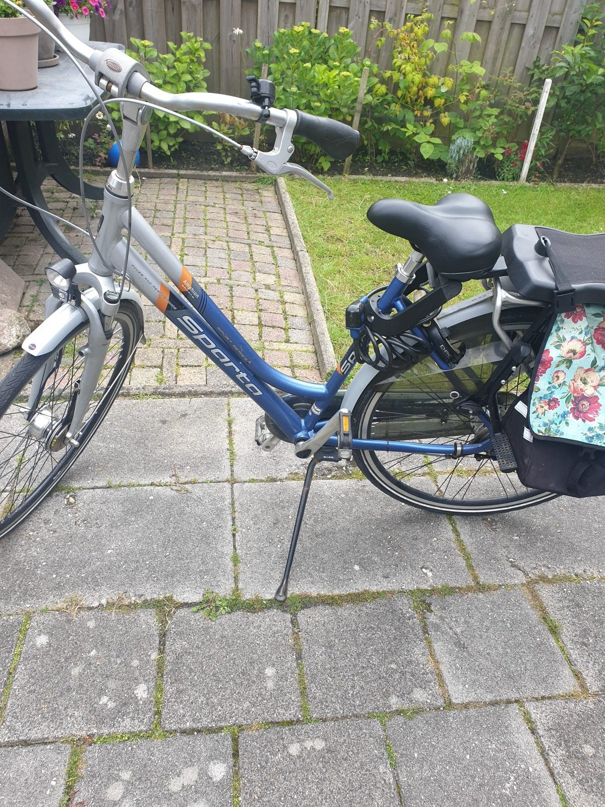Damesfiets Sparta 28 inch, Fietsen en Brommers, Fietsen | Dames | Damesfietsen, Ophalen, Zo goed als nieuw, Sparta, Versnellingen
