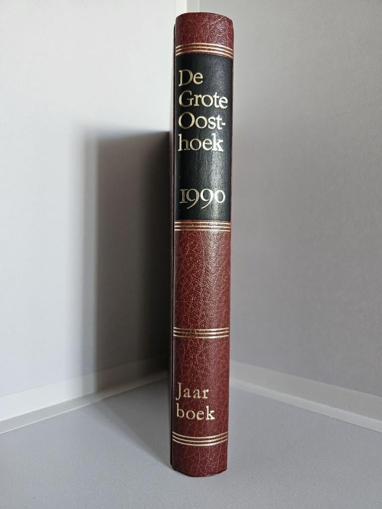 Jaarboek De Grote Oosthoek van het jaar 1990, Nieuw, Diverse auteurs, Ophalen of Verzenden, Wereld