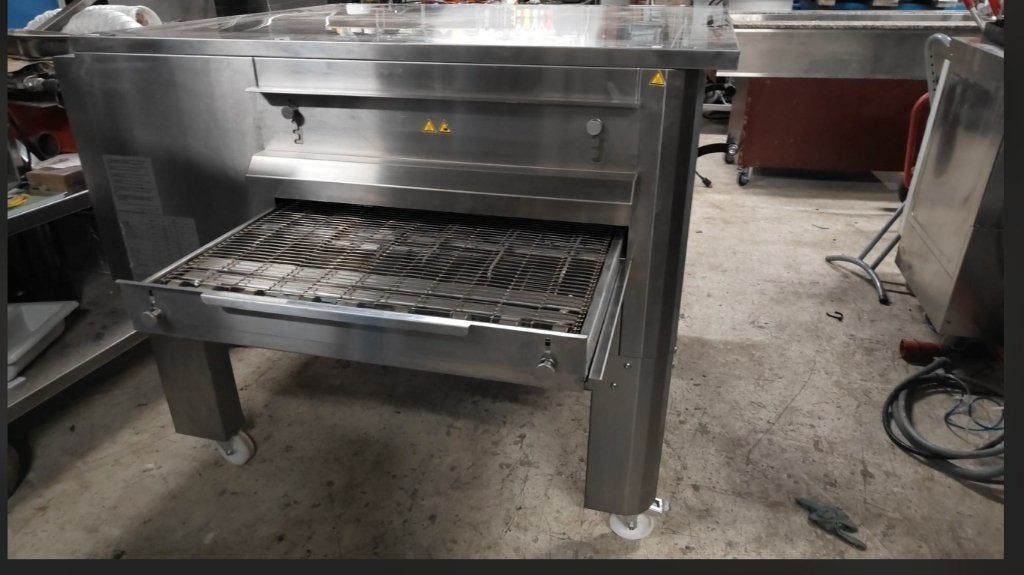 Professionele Gas Conveyor Pizza Oven C/65 – Z.G.A.N. (2020), Zakelijke goederen, Horeca | Keukenapparatuur, Ophalen, Gebruikt