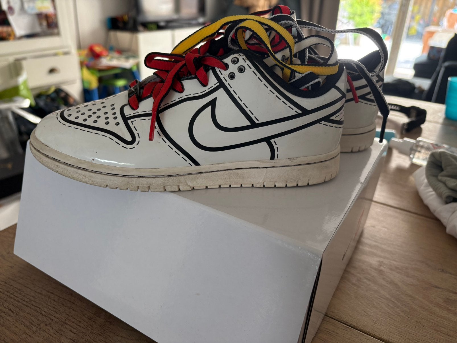 Nike dunk low lego editie (in doos), Ophalen of Verzenden, Zo goed als nieuw, Jongen of Meisje, Schoenen