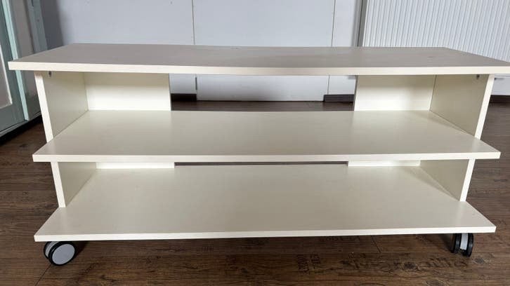 TV stereo meubel wit met wieltjes, Huis en Inrichting, Ophalen, 100 tot 150 cm, Zo goed als nieuw, Minder dan 100 cm