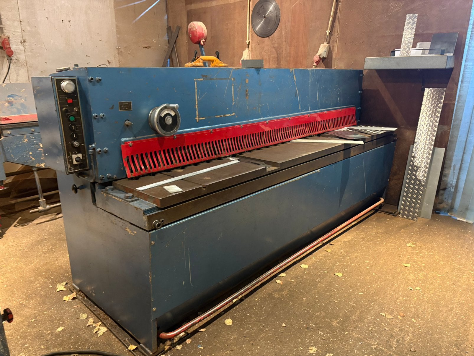Knipbank knipschaar 2550mm guillotine schaar plaatschaar, Ophalen