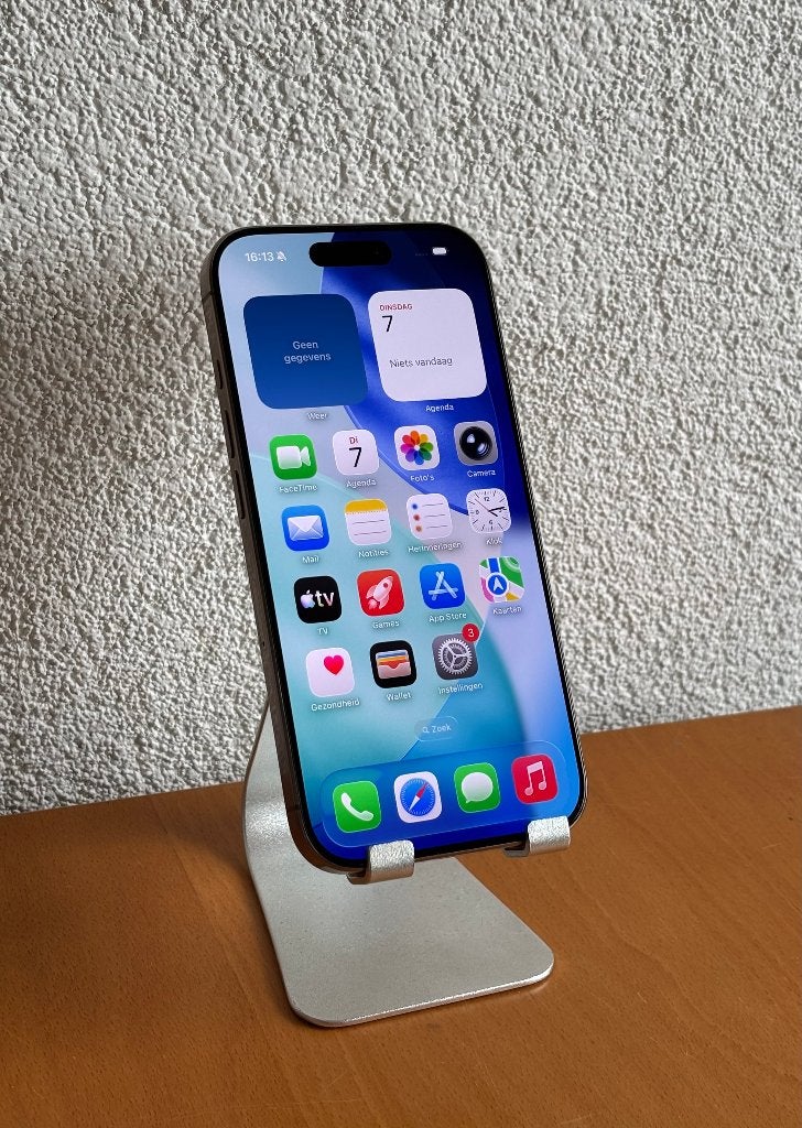 Apple iPhone 16 Pro 128GB Goud | Garantie | Nette staat, Telecommunicatie, IPhone 16 Pro, 128 GB, Refurbished, Ophalen of Verzenden