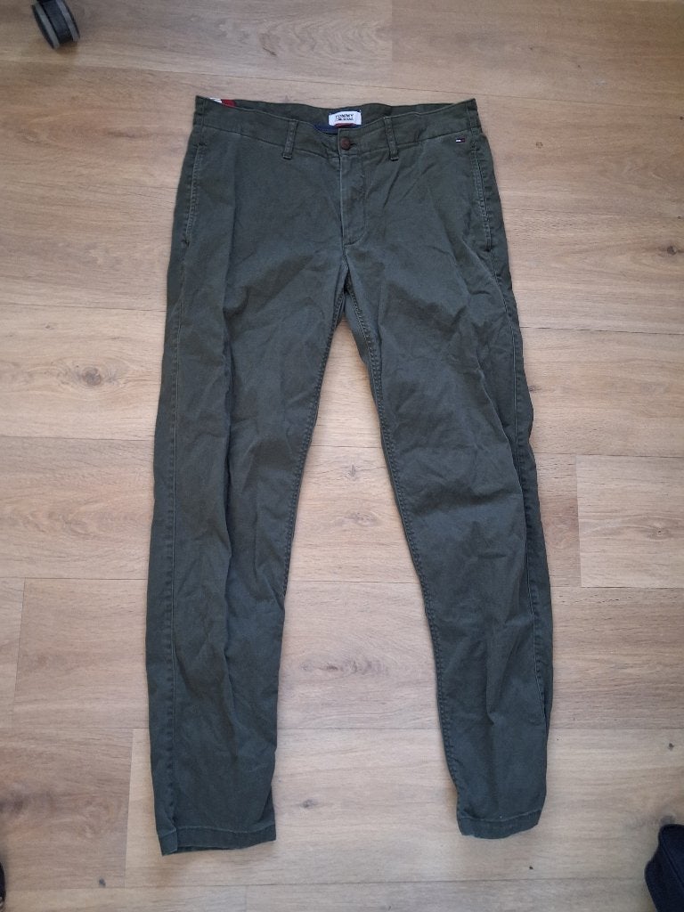 Tommy Jeans Chino Groen W33 L34 - Casual en Comfortabel, Overige maten, Ophalen of Verzenden, Zo goed als nieuw, Tommy Jeans
