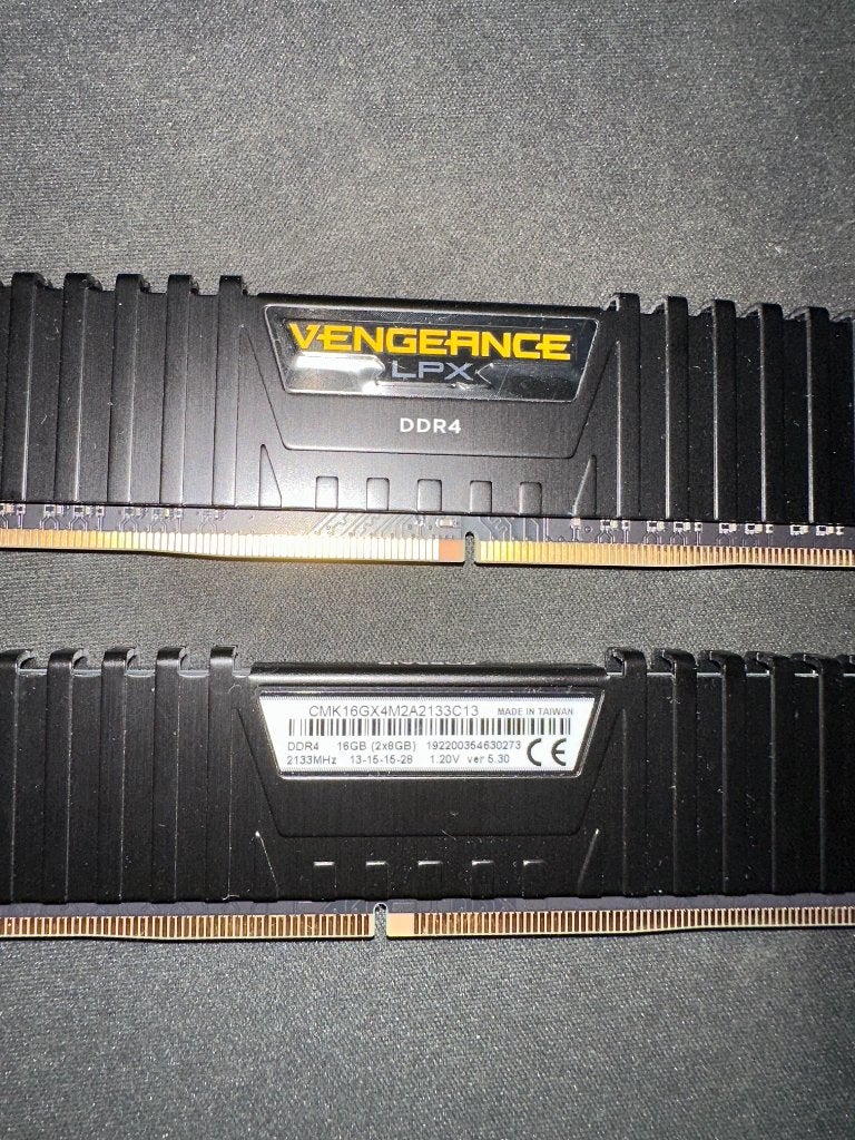 Corsair Vengeance LPX 16GB DDR4 (2x8) 2133MHz, Computers en Software, RAM geheugen, Ophalen, Gebruikt, DDR4, Desktop