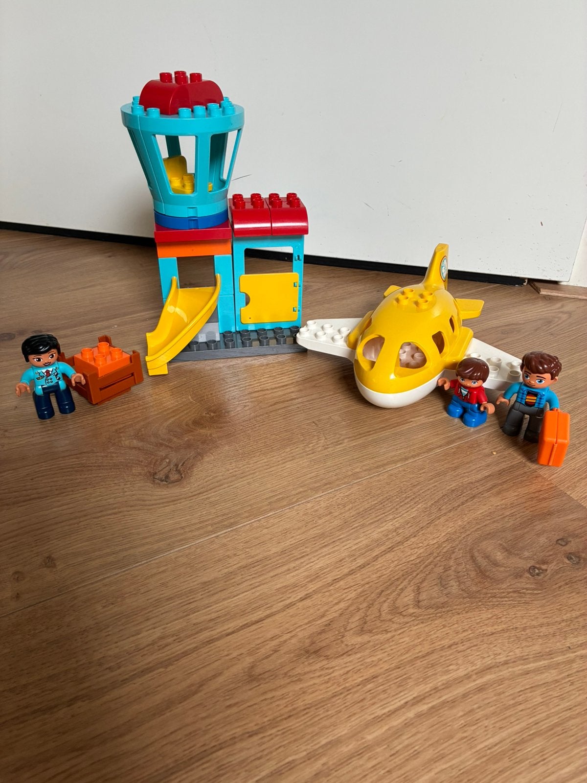 Duplo vliegveld, Kinderen en Baby's, Speelgoed | Duplo en Lego, Ophalen, Zo goed als nieuw, Duplo