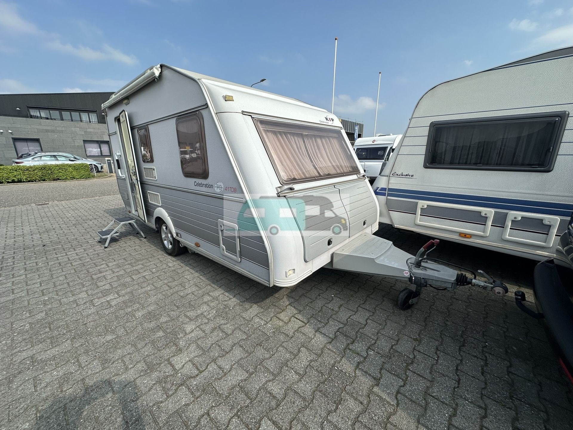 Kip celebration 41 TDB mover, zakluifel (bj 2005), Caravans en Kamperen, Kip, Bedrijf, Schokbreker, 6 tot 7 meter