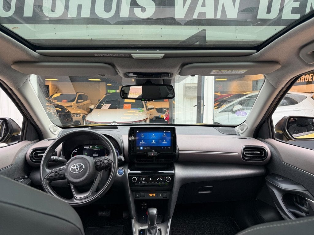 Toyota Yaris Cross 1.5 Hybrid Dynamic|Pano|Jbl|Navi|Carplay|, Auto's, Toyota, 125 pk, Gebruikt, Zwart, Overige kleuren