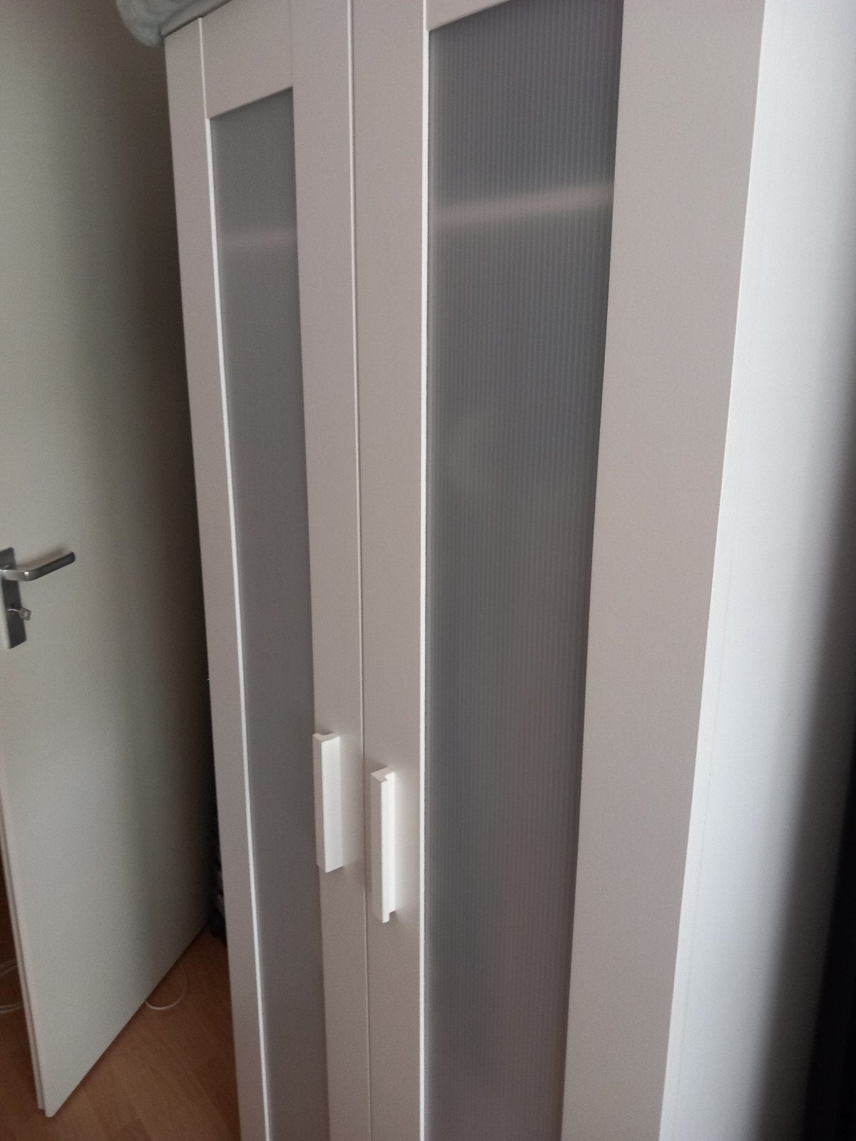 ikea brimnes kast 2 deurs., Ophalen, 100 tot 150 cm, Zo goed als nieuw, 150 tot 200 cm
