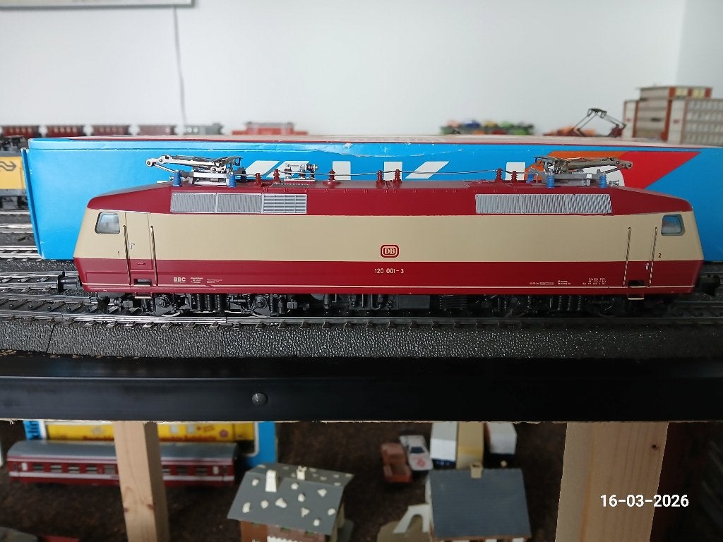 Märklin 3153, Wisselstroom, Gebruikt, Locomotief, Ophalen of Verzenden