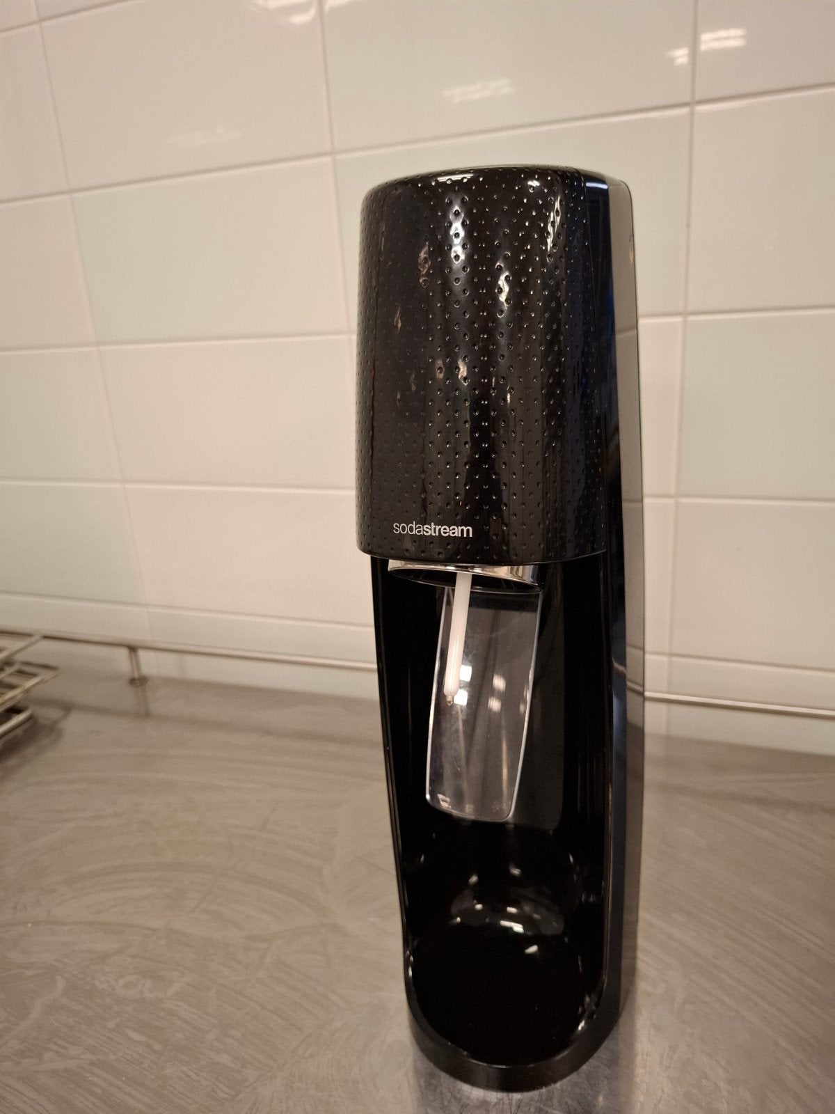 Sodastream Spirit met CO2-cilinder, Ophalen, Zo goed als nieuw