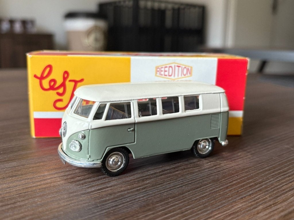 Aangeboden : Volkswagen Combi T1, Hobby en Vrije tijd, Modelauto's | 1:43, Ophalen of Verzenden, Nieuw, Auto, Solido