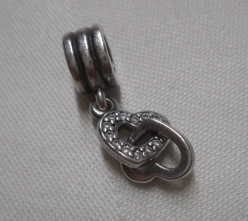 Pandora zilveren hang bedel met hartjes nr.248, Sieraden, Tassen en Uiterlijk, Bedels, Verzenden, Pandora, Zo goed als nieuw, 1 bedel