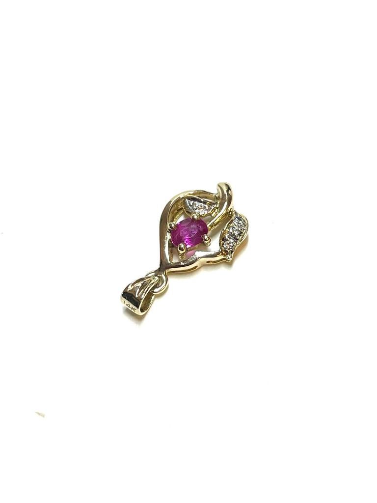 14k gouden hanger met robijn en zirkonia, Overige voorstellingen, -, -, Ophalen of Verzenden